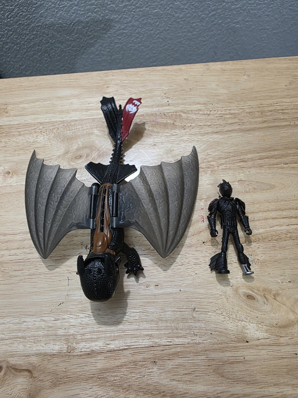 Black Dragon Rider Playset with Brown Saddle Action Figure